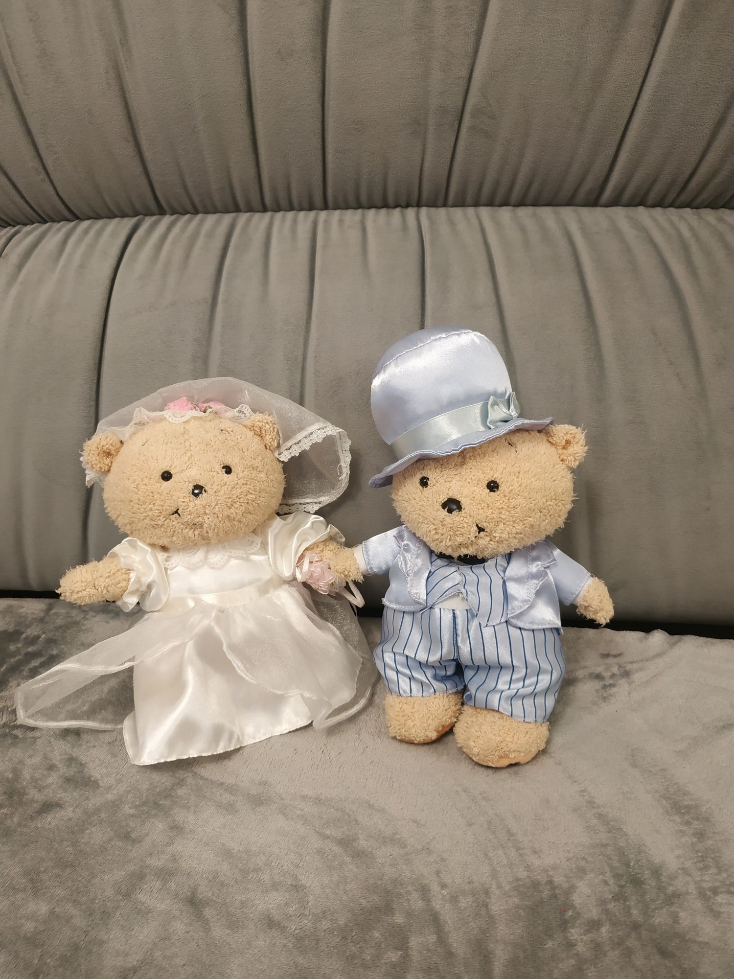 Мишки жених и невеста
