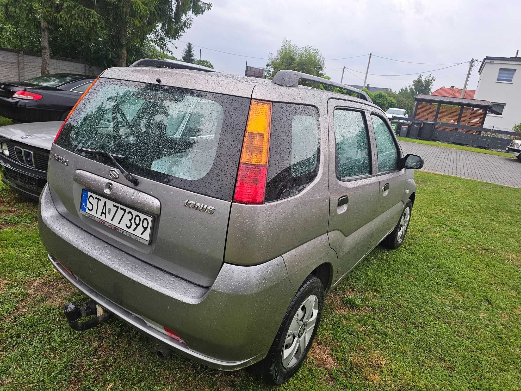 Suzuki Ignis  sprawna klimatyzacja badanie techniczne i oc do 06.2026r