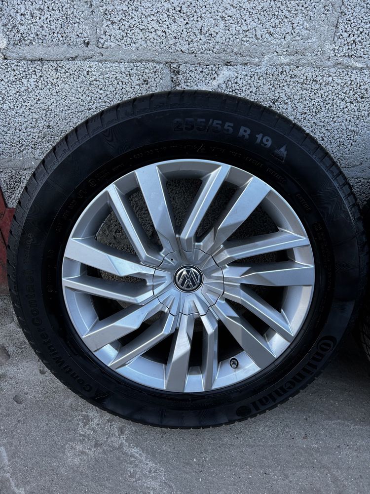 Oryginalne Alufelgi R19 5x112. VW Touareg Opony Zimowe 255/55/19