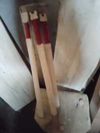 Drewniane zabawkowe miecze