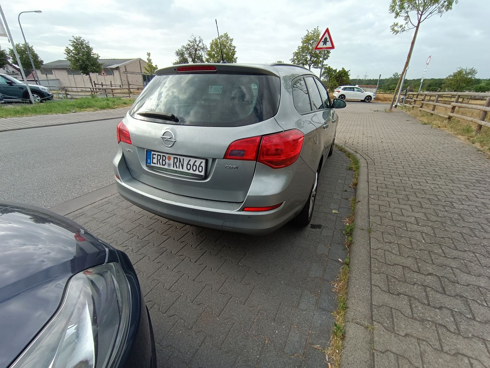 Opel Astra J kombi 1,7cdti 110KM