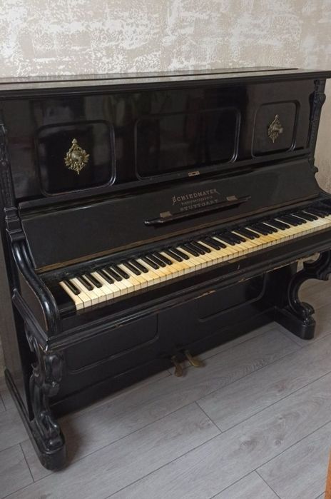 Пианино  Schiedmayer