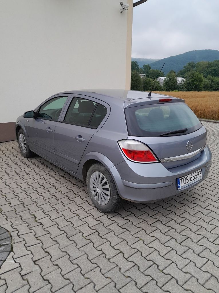 Opel Astra H 1,6 ecotec
