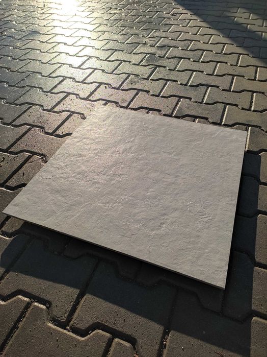 Płytki gresowe ASH BEIGE 597x597x8 mm