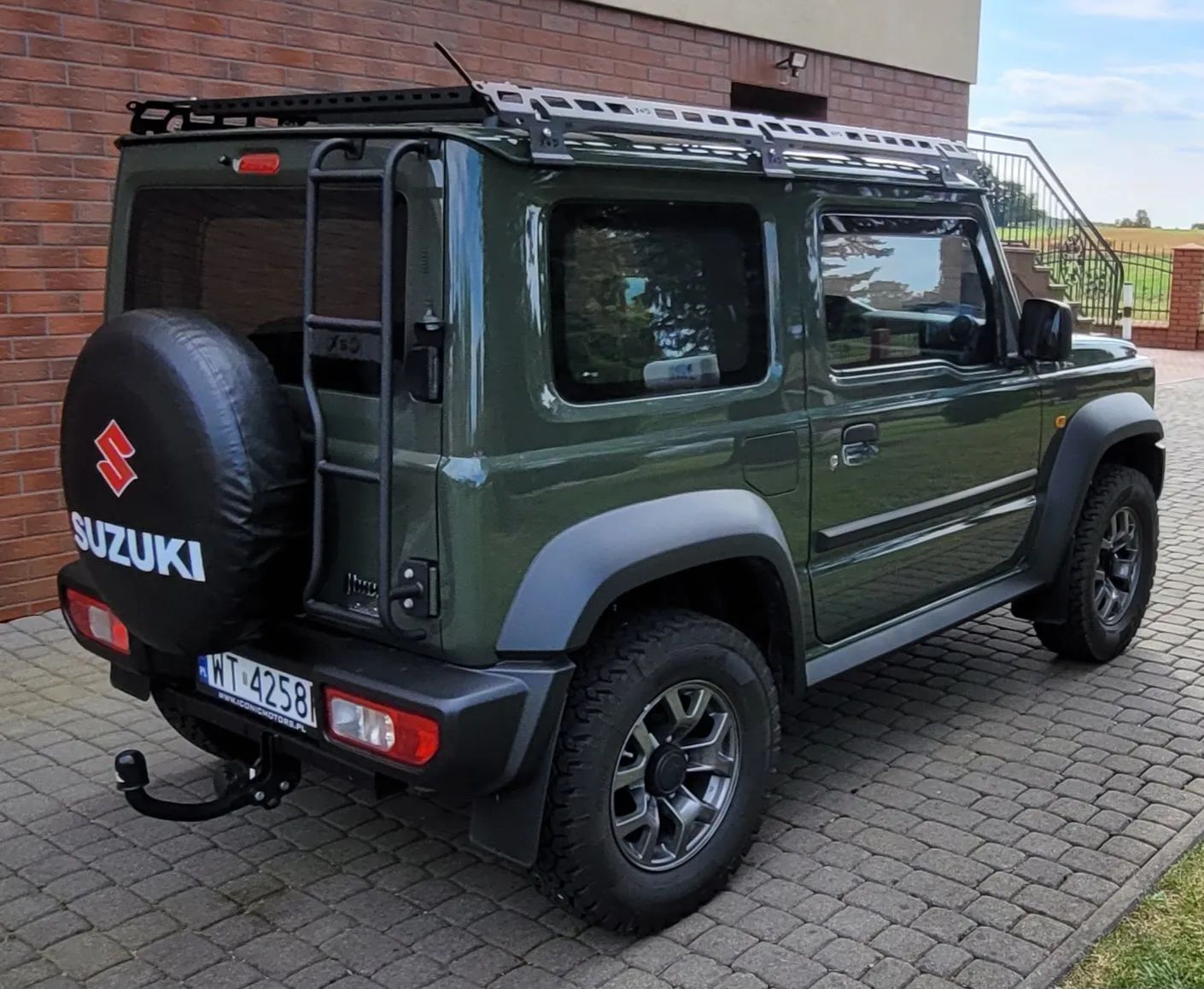 Suzuki Jimny Jak nowy 2024r tylko 1542km krótki 4os manual