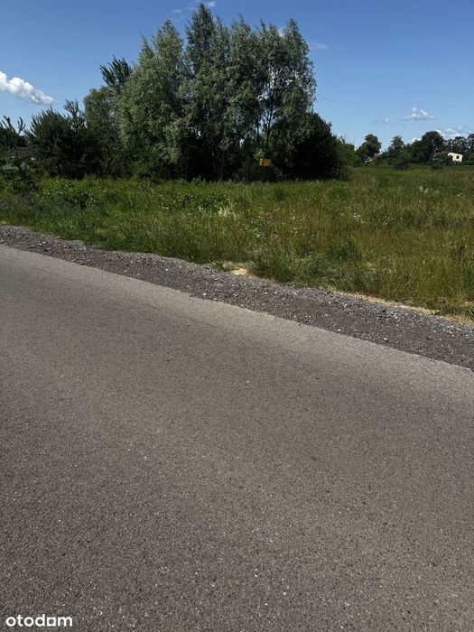 Działki budowlane obok lasu w Janowie