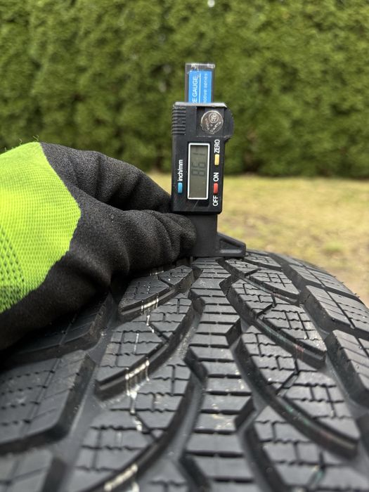 195/65 Р15 зимові шини Bridgestonne Blizzak Lm-32 резина з Німеччини