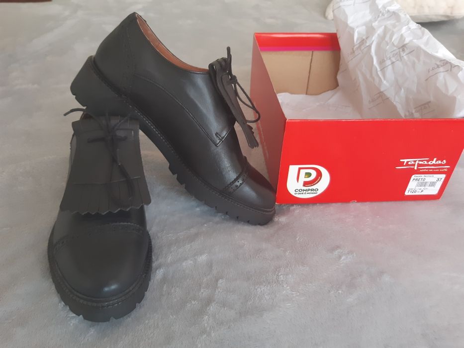Sapatos novos nunca usados