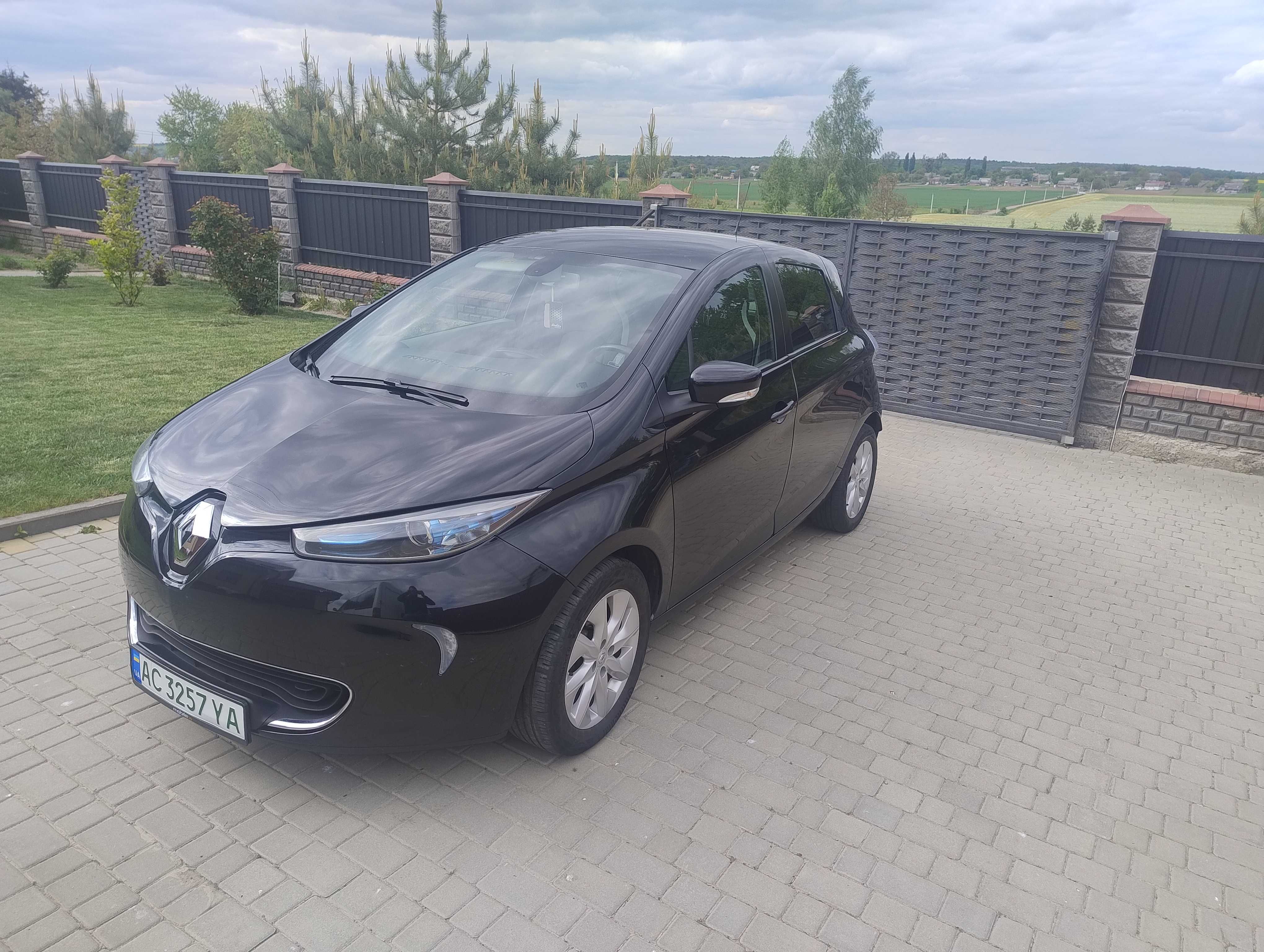 Renault Zoe 25.9кв .2016року
