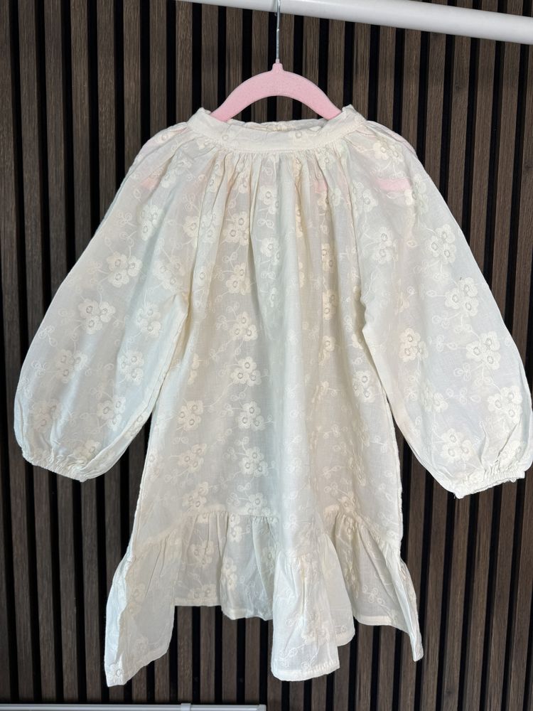 Nowa koronkowa sukienka handmade 104