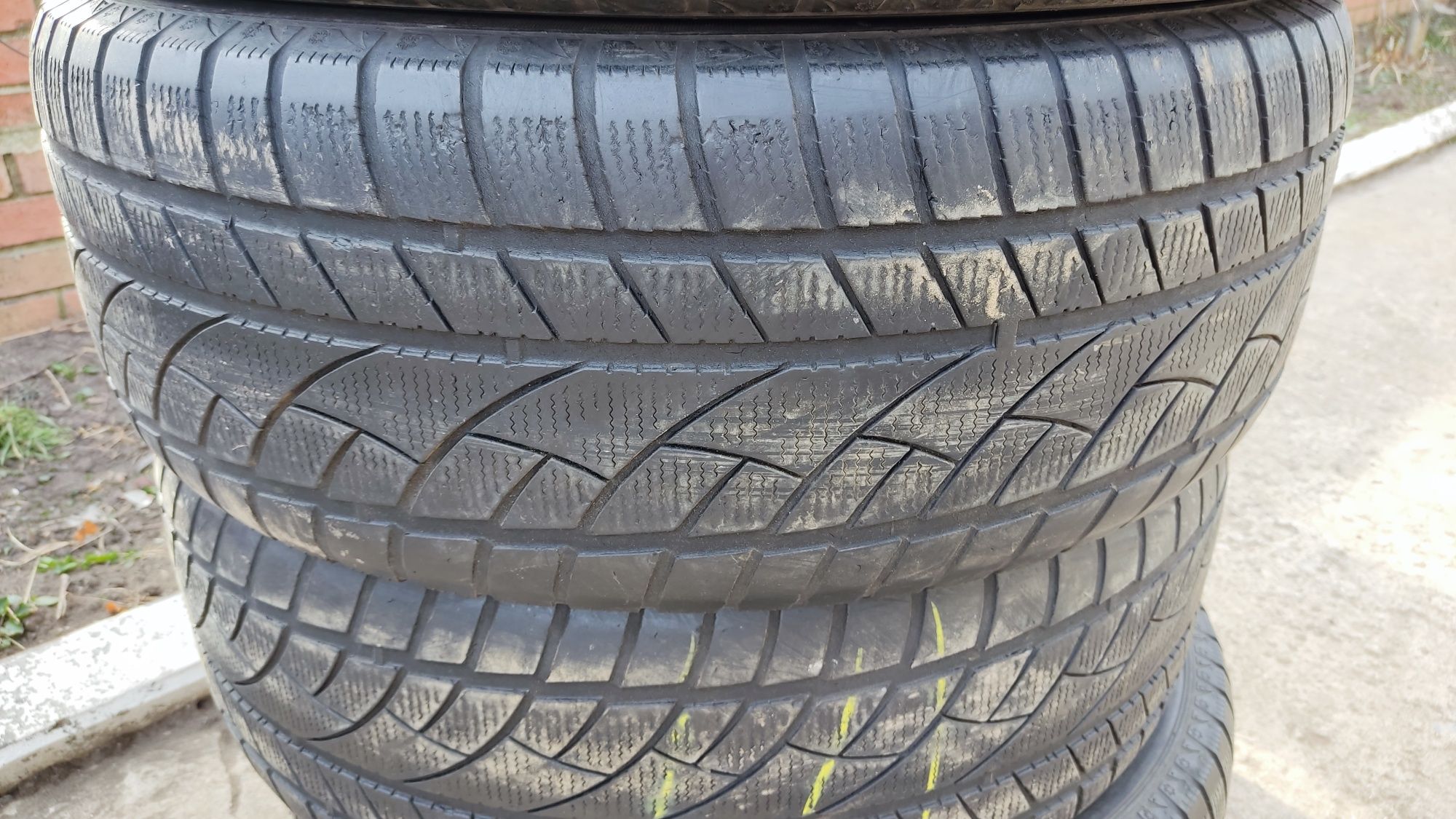 Evergreen winter 265/65 R17