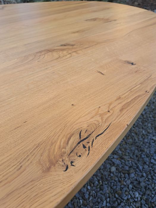 Sprzedam owalny stół dębowy