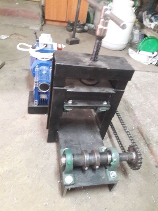 Профилегиб, трубогиб