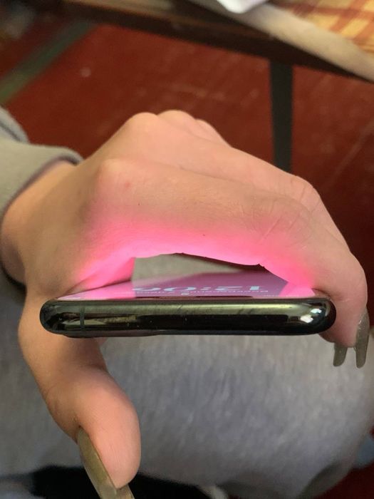 Продам телефон, айфон 11 Про