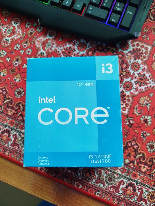 Процесор i3 12100F