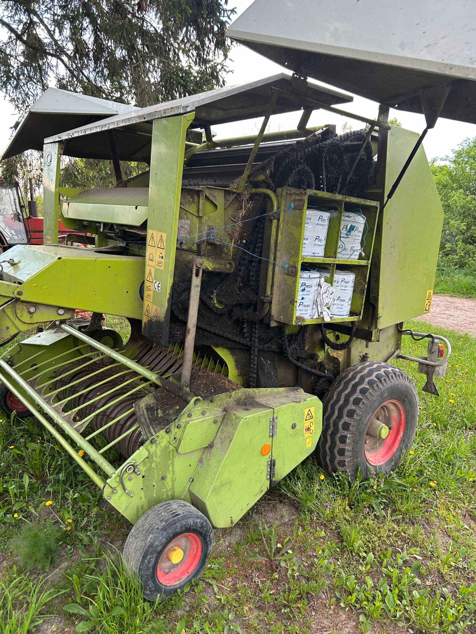 Prasa Claas 250 Roland