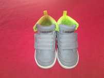 Ténis Botim Adidas 22
