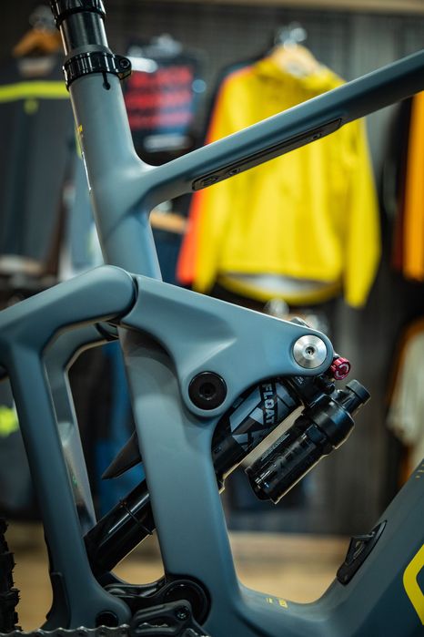 Bicicleta electrica Mondraker Dune R Motor bosch