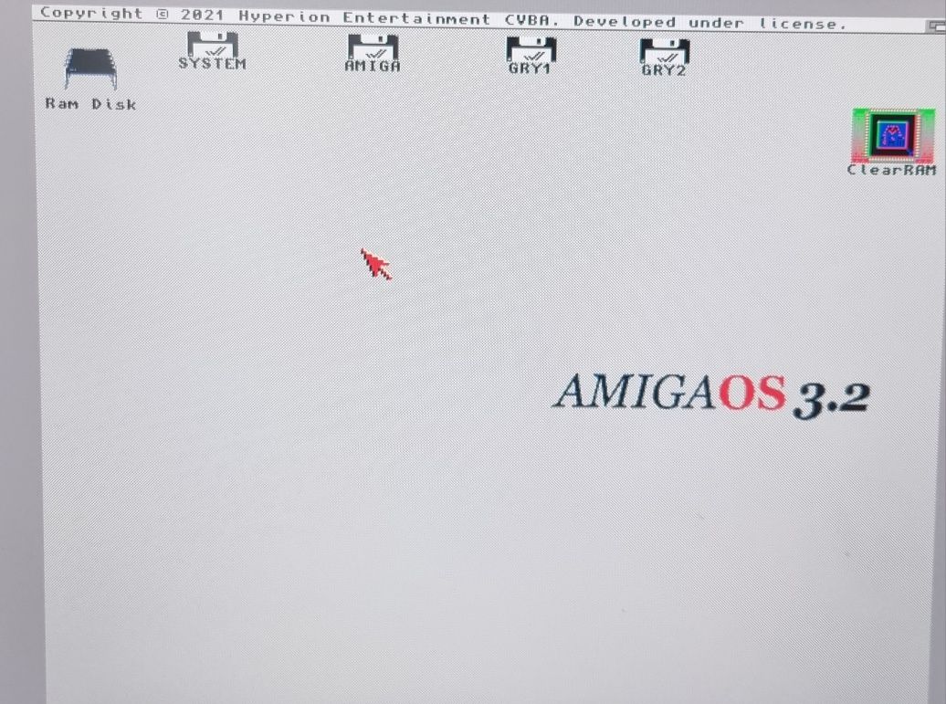 Karta CF gotowiec 8GB Amiga OS 3.2