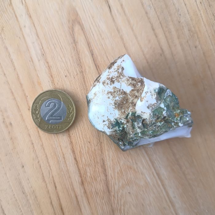 Surowy opal biały kamień naturalny Indie waga 41,4 gram