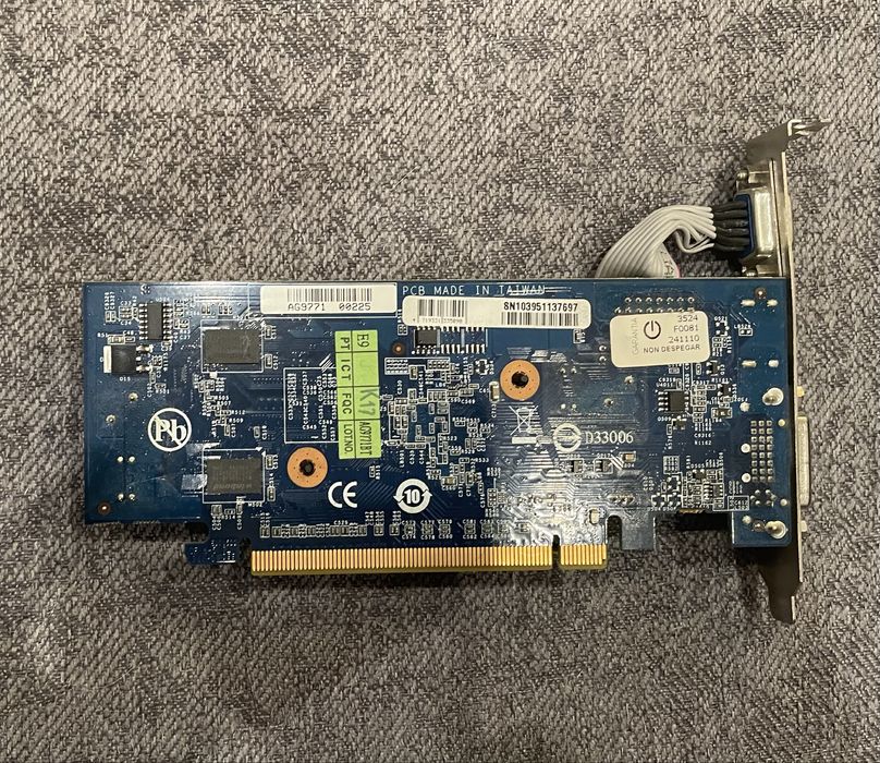 Placa gráfica Gigabyte GeForce 210 1GB DDR3 (modelo GV-N210SL-1GI)