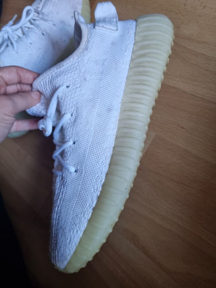 Adidas yeeze booster 44