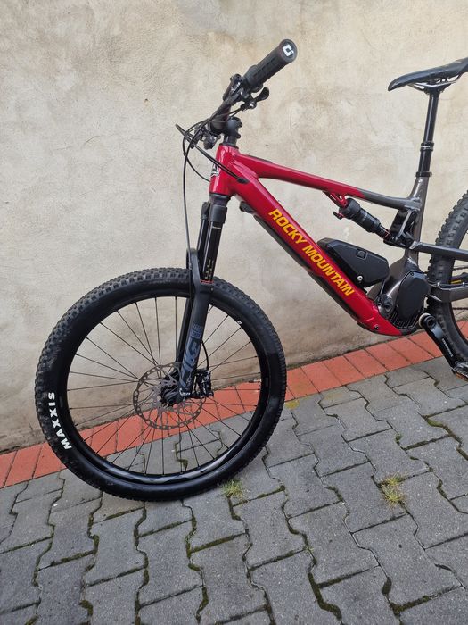 Rower elektryczny Rocky Mountain powerplay    bateria  1000wh