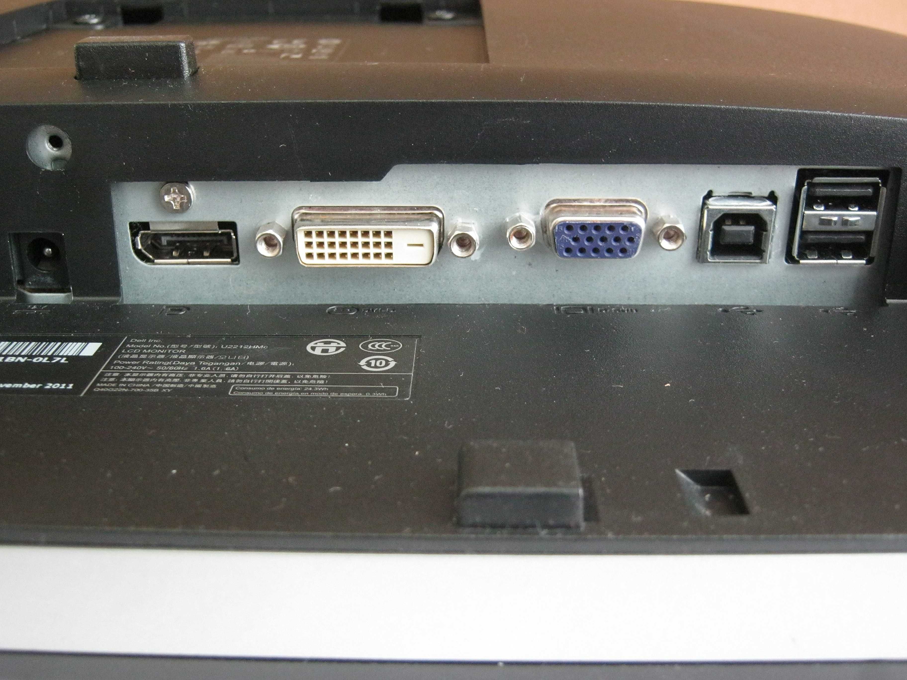 Монитор 21.5" DELL UltraSharp U2212HMc, e-IPS, VGA/DVI/DisplayPort