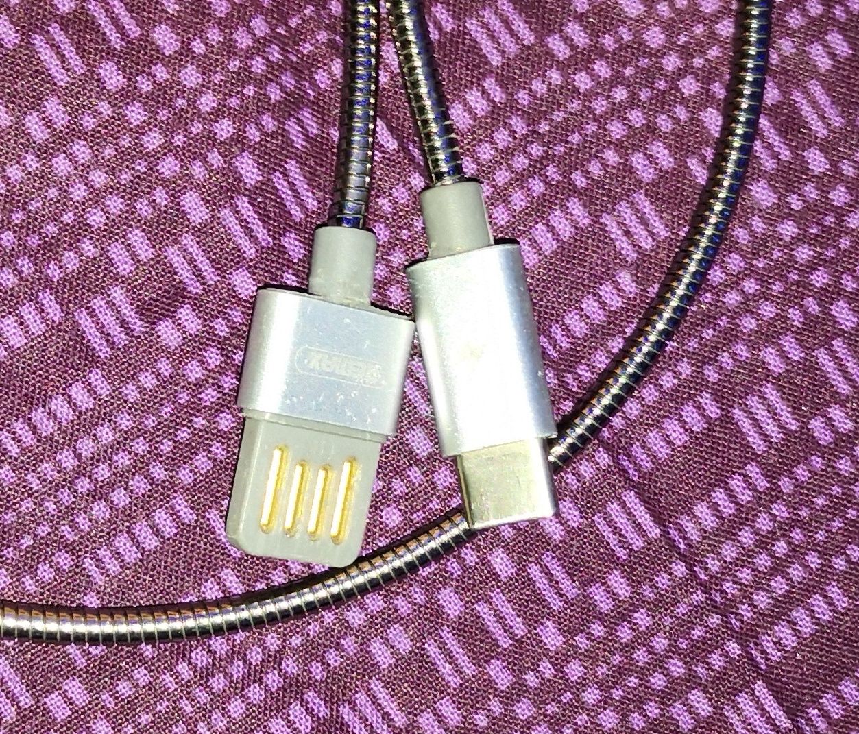 Кабель Type-C Remax