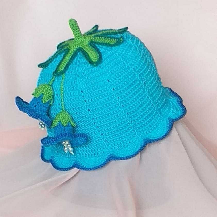 Gorro / Chapéu para princesa feita á mão.