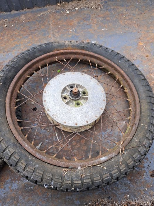 Felgi przód tył gazela  3.00-18