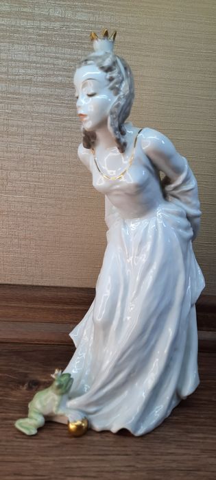 Статуэтка"Принцесса и лягушка"Rosenthal Германия