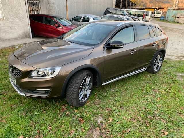 Volvo V60 Cross Country