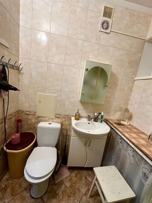 Квартира з ремонтом, Ворзель. Балкон, 2 поверх. Оф:2%. Постанова