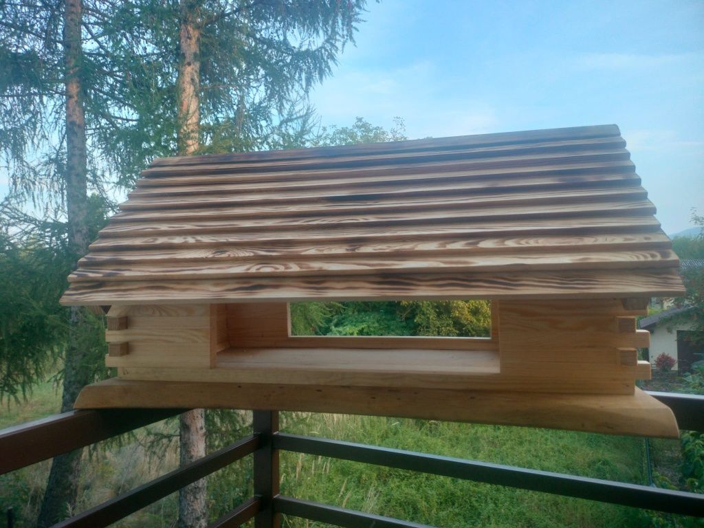 Karmnik dla Ptaków - Domek