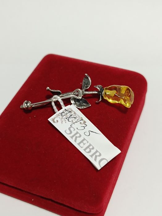 Srebrna broszka liście i róża z cytrynowego bursztynu, srebro 925