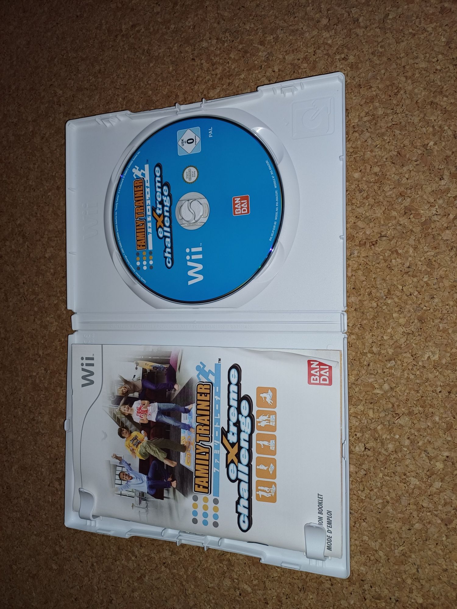 Nintendo wii extreme challenge, family trainer.
Em bom estado.