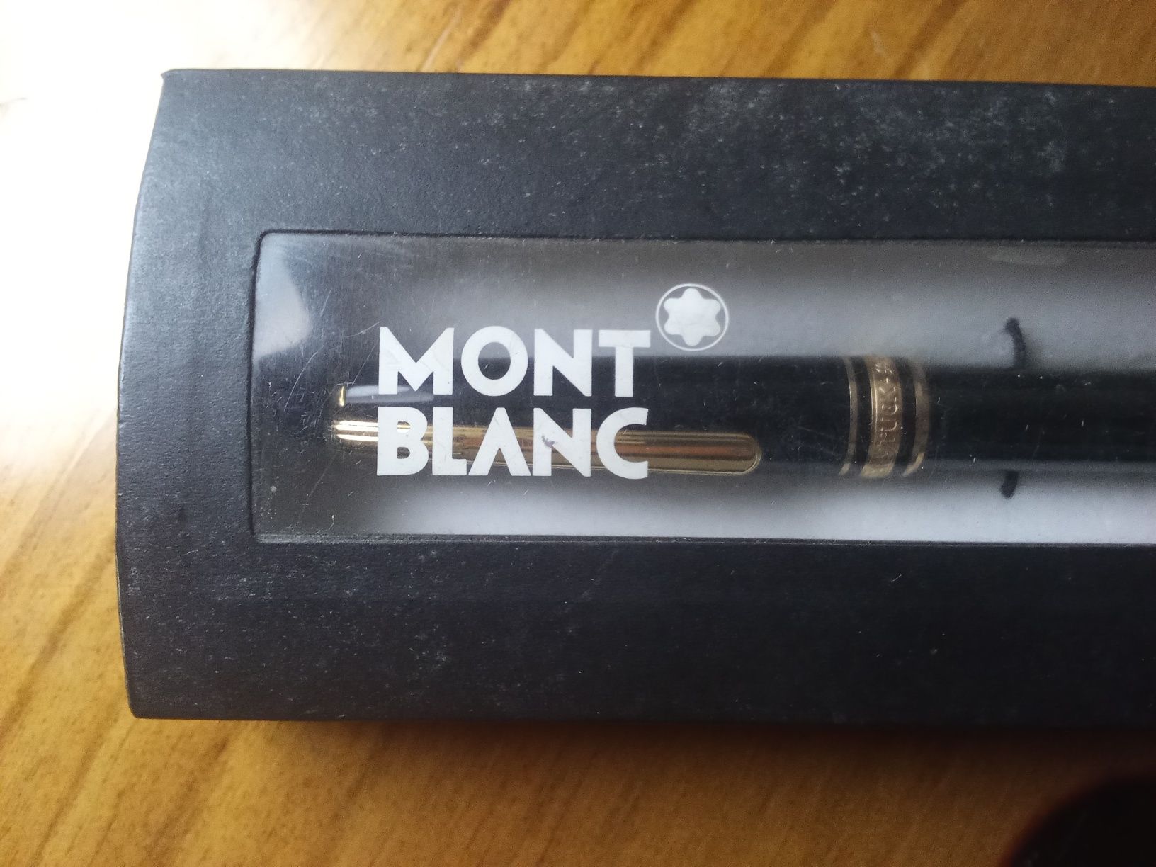 Esferográfica mont blanc meisterstuck