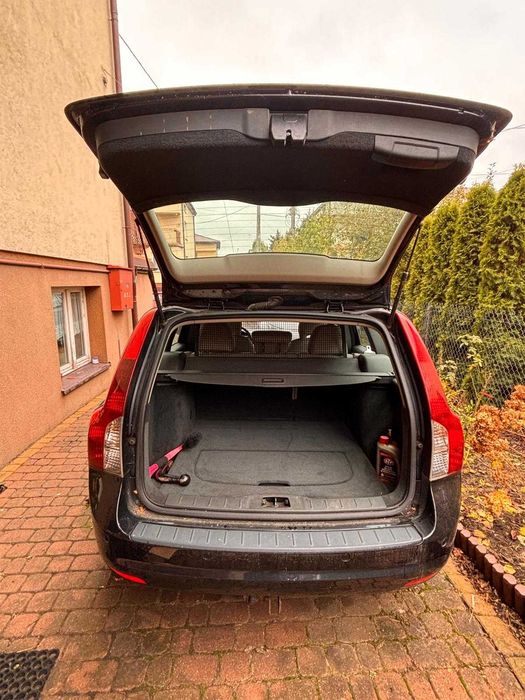 Volvo v50 2008r.