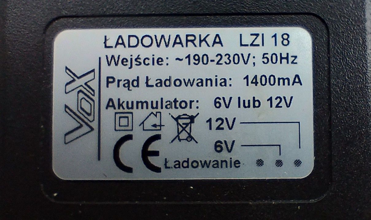 Ładowarka do akumulatorów żelowych 6-12 V  - LZI 18