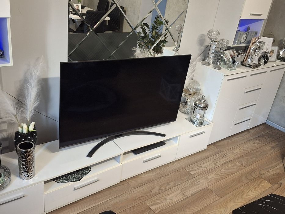Nowoczesny zestaw mebli 2x komoda 135cm +2x szafka RTV biały połysk sa