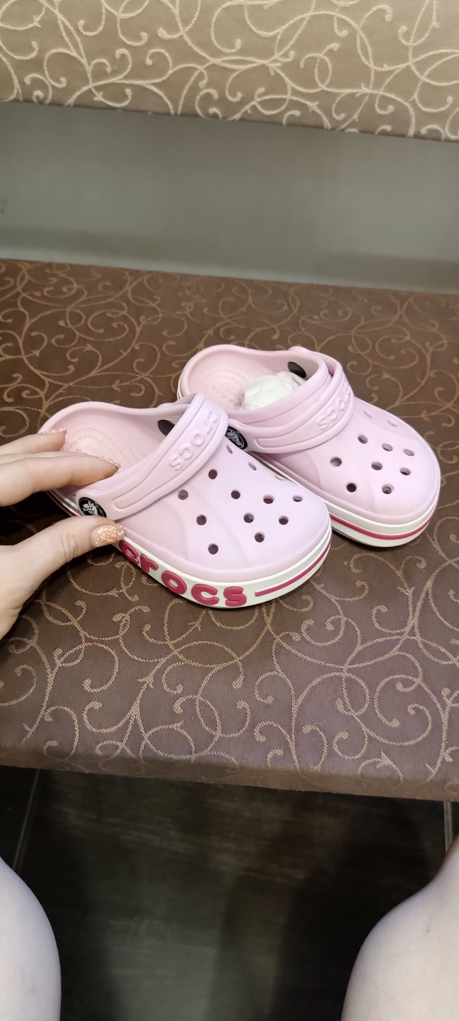 Crocs на девочку длинна стопы 15 см. (2-3 года)