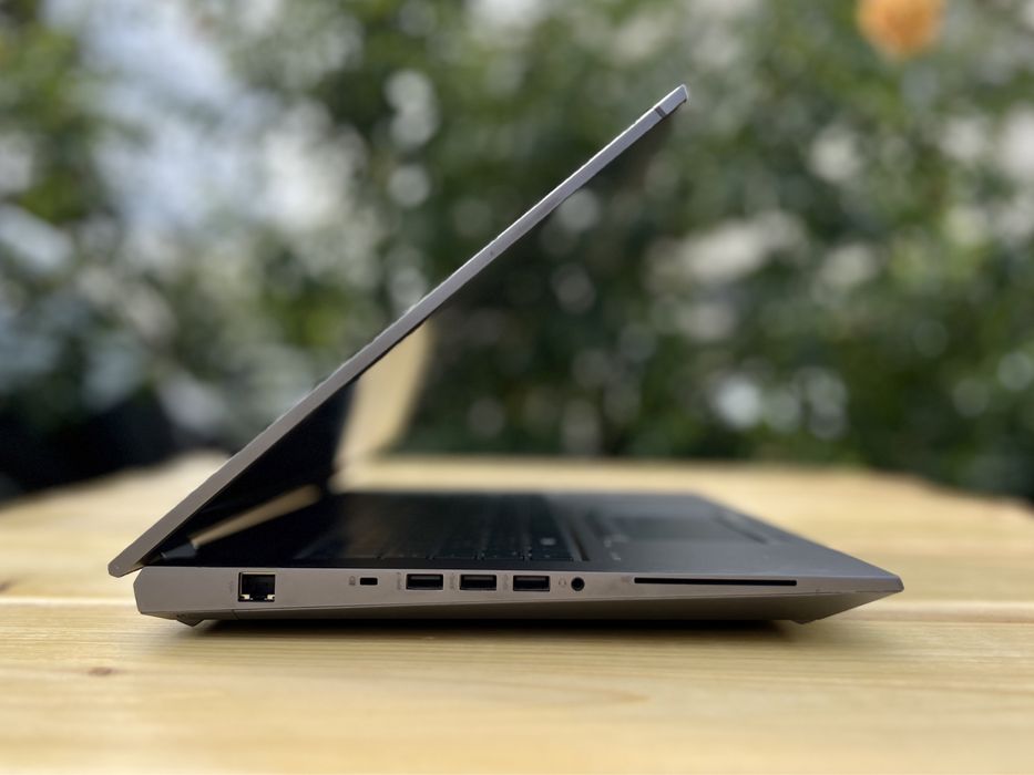 Ноутбук HP ZBook Fury 17 G7/RTX 3000 6GB/i7-10850H/32GB/512GB/17.3"FHD
