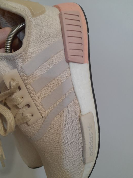 Adidas NMD R1 W оригінал жіночі кросівки