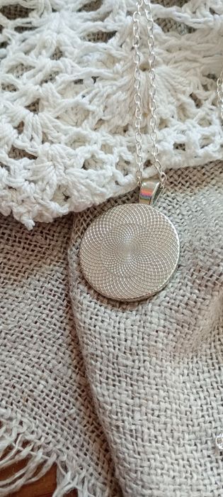 Haftowana biżuteria - ręcznie robiony naszyjnik handmade