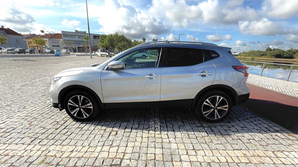Nissan Qashqai 1.5 dci N-Connecta