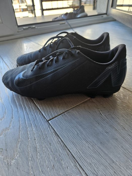 Buty piłkarskie, korki, Mercurial Vapor 16 Club, nr 39