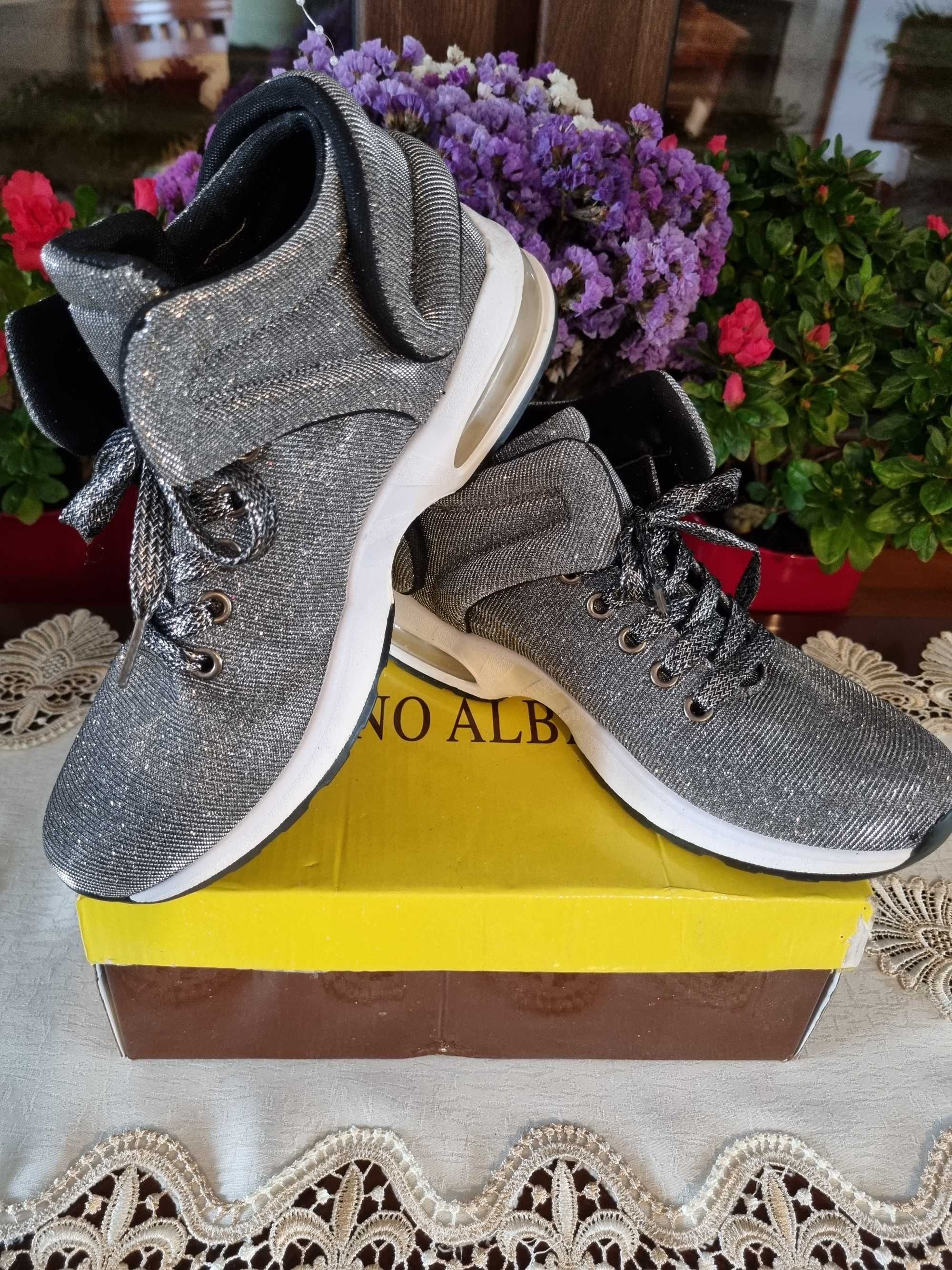 NOWE buty adidasy R 39 sneakersy sportowe srebrne brokat do biegania