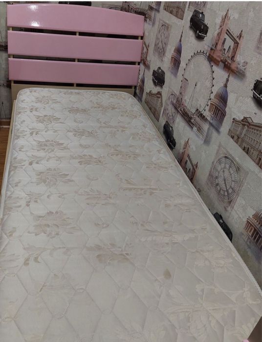 Дитяча спальня, дитячі меблі