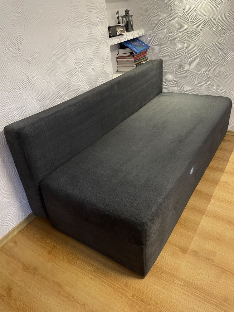 Kanapa z funkcją spania 150x200 – pojemnik, świeżo wyprana